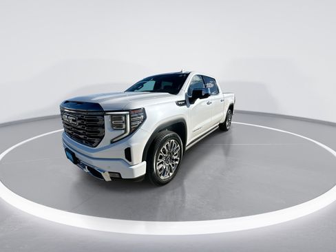 Used 2024 GMC Sierra 1500 Denali Ultimate image 4