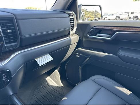 New 2026 GMC Sierra 1500 Elevation AWD/4WD image 8