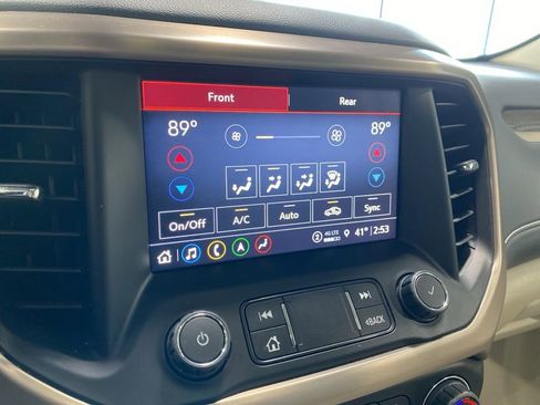 Used 2023 GMC Acadia Denali w/ Denali Technology Package image 26