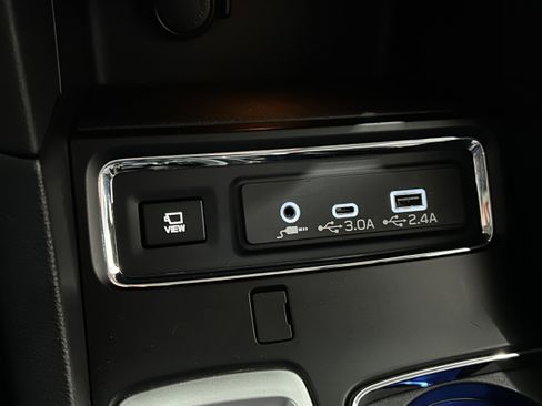 Used 2024 Subaru Ascent Onyx Edition Limited image 11