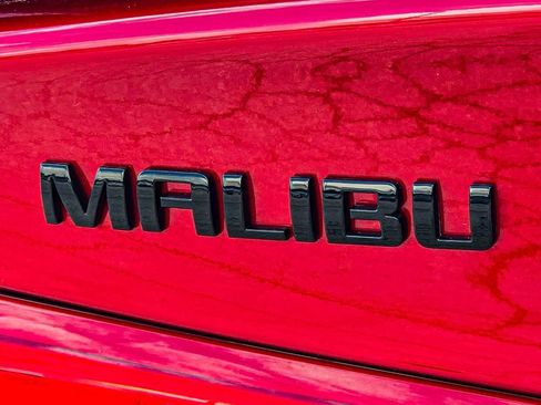 Used 2021 Chevrolet Malibu RS FWD image 8