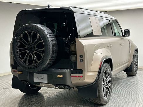 New 2026 Land Rover Defender 110 OCTA image 13