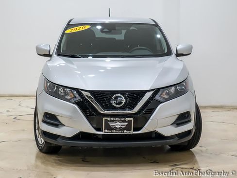 Used 2020 Nissan Rogue Sport S image 5
