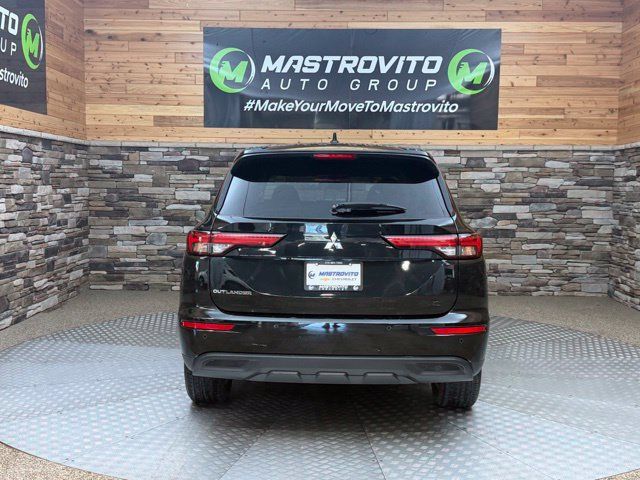 Used 2022 Mitsubishi Outlander ES AWD/4WD image 9