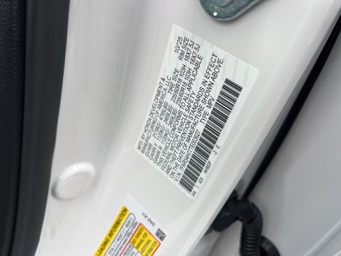 Used 2026 Honda CR-V EX-L image 33