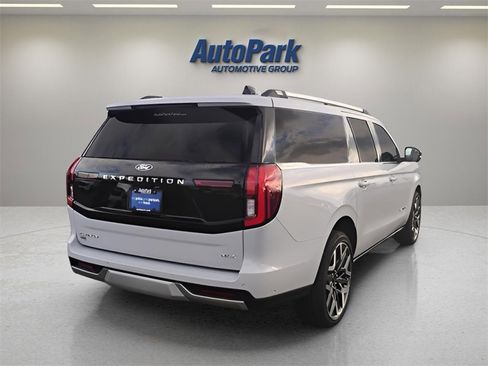 New 2025 Ford Expedition Max Platinum w/ Platinum Ultimate Package image 7