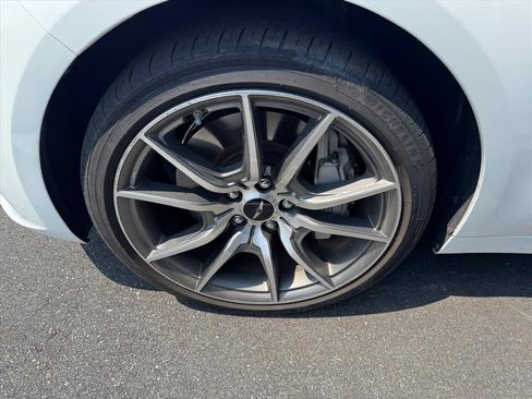 Used 2025 Genesis G70 2.5T AWD/4WD image 8
