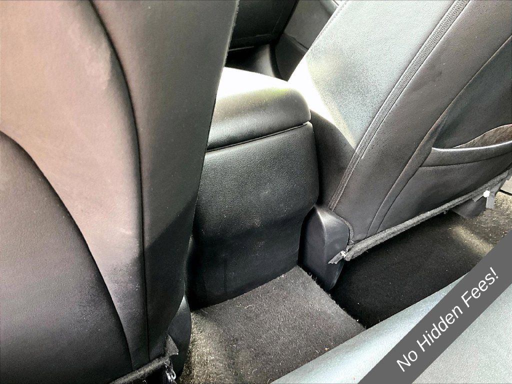Used 2021 MAZDA MAZDA3 s FWD image 22