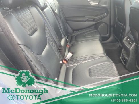 Used 2023 Ford Edge Titanium image 26