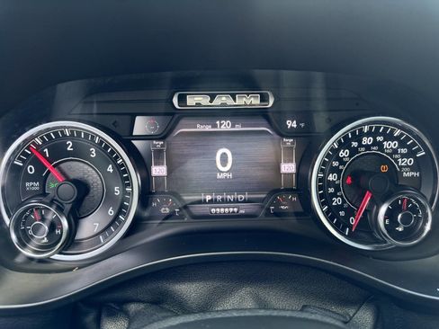 Used 2021 RAM 1500 Lone Star image 21