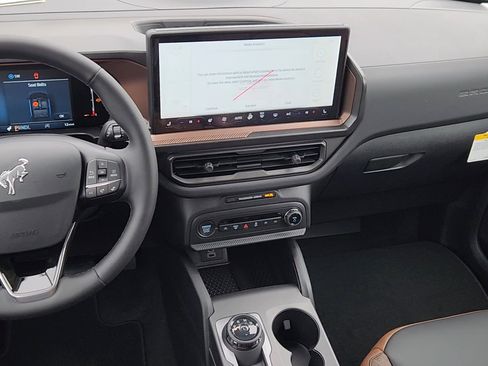 New 2026 Ford Bronco Sport Outer Banks w/ Outer Banks Tech Package+ image 25