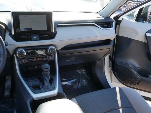 Used 2023 Toyota RAV4 XLE image 22