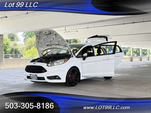 Used 2014 Ford Fiesta ST FWD image 25