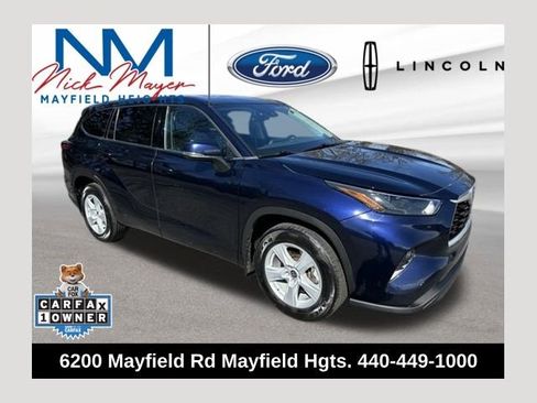 Used 2022 Toyota Highlander LE image 1