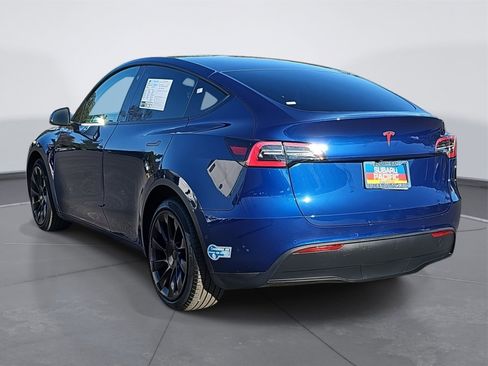 Used 2021 Tesla Model Y Long Range image 5