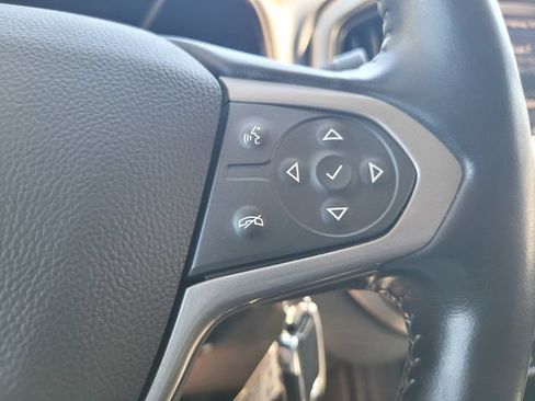 Used 2021 Chevrolet Colorado Z71 AWD/4WD image 26