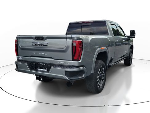 Used 2025 GMC Sierra 2500 Denali Ultimate AWD/4WD image 6