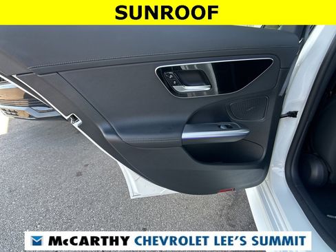 Used 2022 Mercedes-Benz C 300 4MATIC Sedan image 32