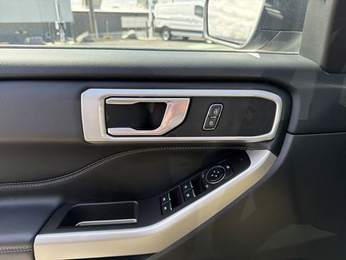 Used 2023 Ford Explorer XLT w/ Equipment Group 202A image 14