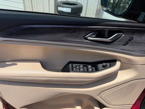 Used 2023 Jeep Grand Cherokee Limited AWD/4WD image 15