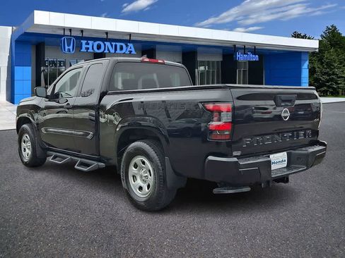 Used 2022 Nissan Frontier S w/ Graphics Package image 22