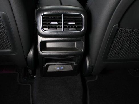 New 2026 Mercedes-Benz GLE 450 4MATIC image 35