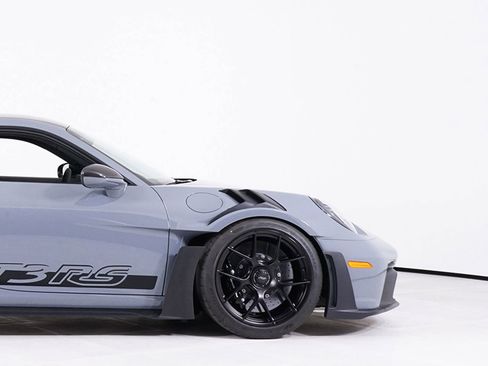 Used 2025 Porsche 911 GT3 RS RWD image 15