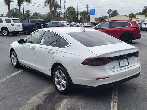 Certified 2023 Honda Accord LX image 5