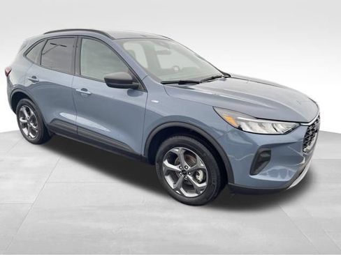 Used 2025 Ford Escape ST-Line AWD/4WD image 8