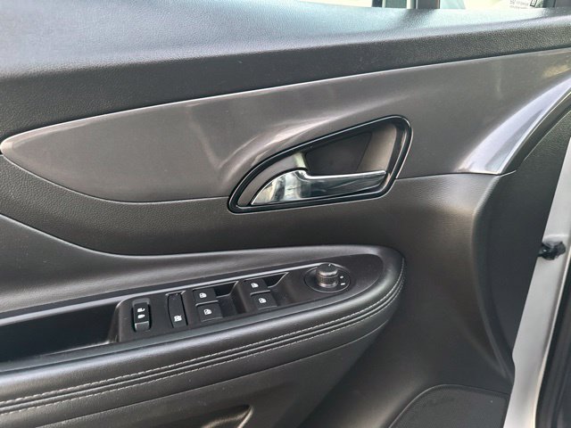 Used 2022 Buick Encore Preferred w/ Safety Package FWD image 10