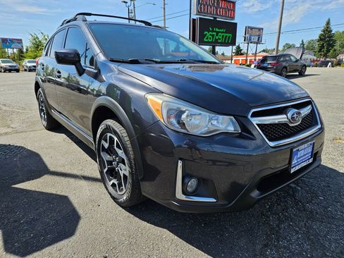 Used 2016 Subaru Crosstrek 2.0i Premium AWD/4WD image 6