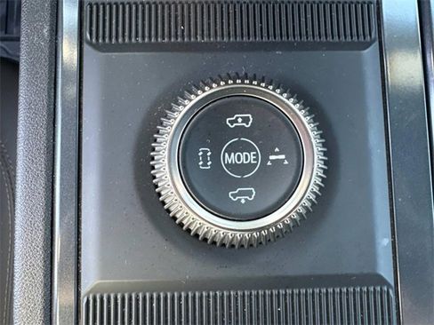 Used 2024 GMC Hummer EV 2X image 25