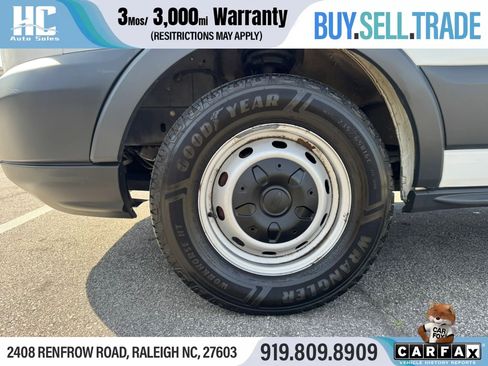 Used 2017 Ford Transit 250 Low Roof w/Sliding Side Door w image 10