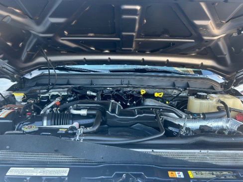 Used 2012 Ford F250 XLT w/ XLT Interior Pkg image 23