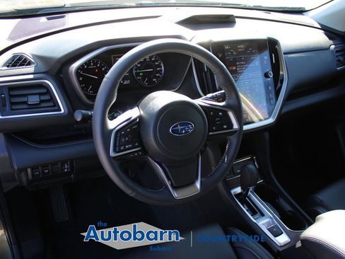 Certified 2025 Subaru Ascent Touring AWD/4WD image 11