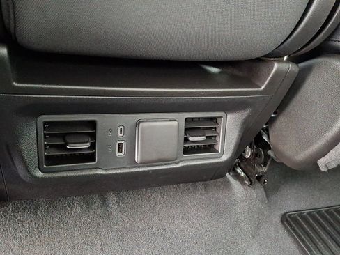 Used 2024 GMC Sierra 1500 Elevation AWD/4WD image 11
