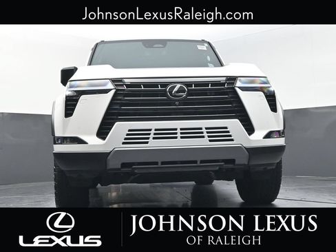 Used 2024 Lexus GX 550 AWD/4WD image 15