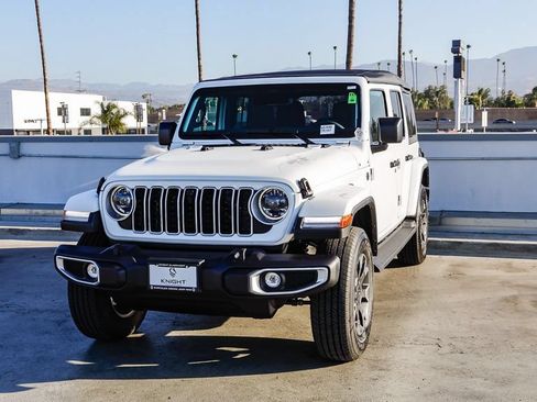 New 2026 Jeep Wrangler Unlimited Sahara AWD/4WD image 4