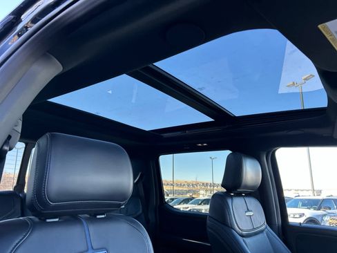 Certified 2025 Ford F350 Platinum image 20