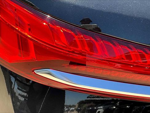 New 2025 Audi Q7 3.0T Premium Plus image 14