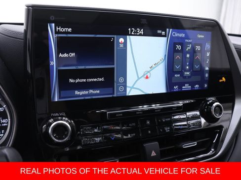 Used 2022 Toyota Highlander Platinum AWD/4WD image 7