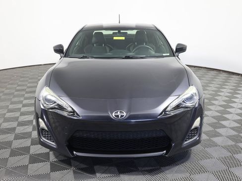 Used 2014 Scion FR-S Monogram Series RWD image 2
