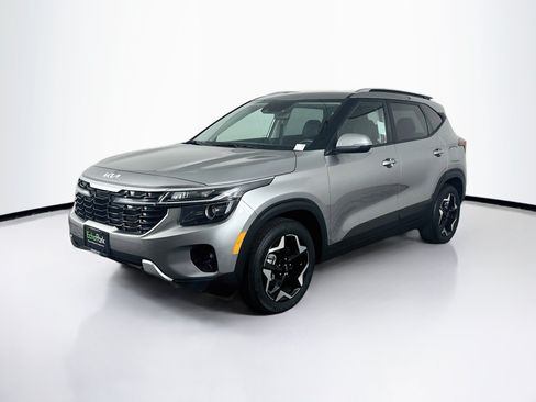 Used 2025 Kia Seltos S FWD image 3