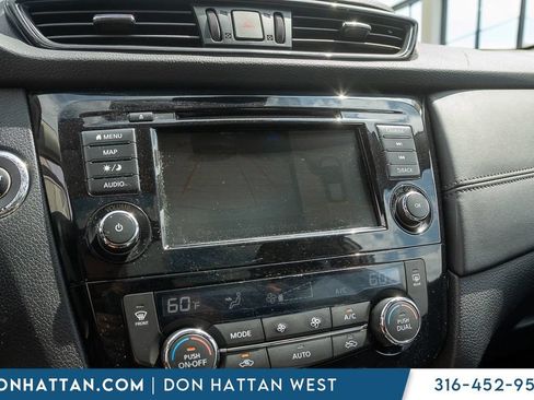Used 2019 Nissan Rogue SL w/ Premium Package AWD/4WD image 7
