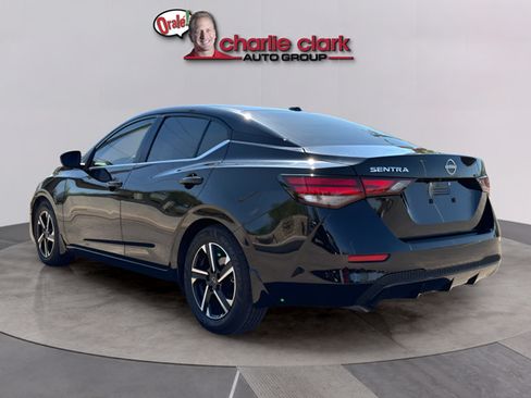 Certified 2025 Nissan Sentra SV FWD image 3