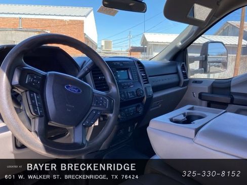 Used 2021 Ford F350 XL w/ Power Equipment Group image 11