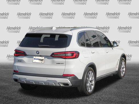 Used 2023 BMW X5 xDrive40i w/ Premium Package AWD/4WD image 9
