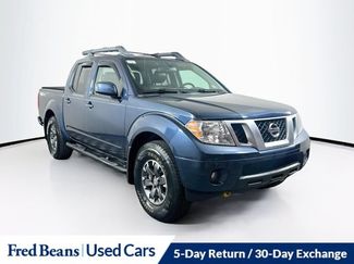 Used 2020 Nissan Frontier PRO-4X w/ Pro-4x Utility Package AWD/4WD video 1
