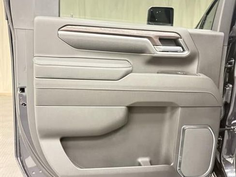 New 2026 GMC Sierra 2500 SLT w/ SLT Premium Package AWD/4WD image 23
