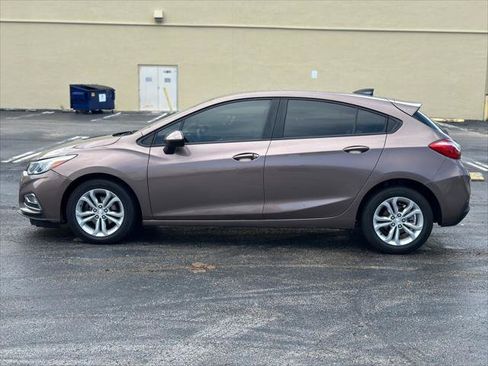 Used 2019 Chevrolet Cruze LS w/ LS Convenience Package FWD image 22